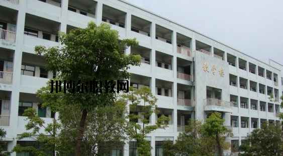 寧波興港職業(yè)高級中學(xué)怎么樣，好不好