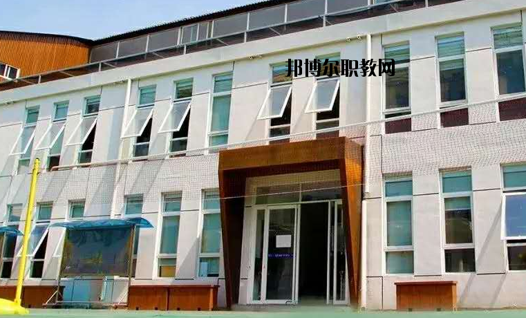 西安華樂藝術職業(yè)學校2020年報名條件、招生要求、招生對象