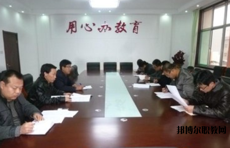 桐鄉(xiāng)綜合中專學校2020年報名條件、招生要求、招生對象