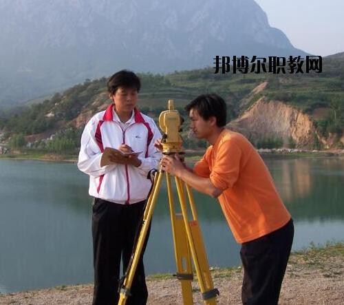 鄭州測(cè)繪學(xué)校2021年報(bào)名條件、招生對(duì)象