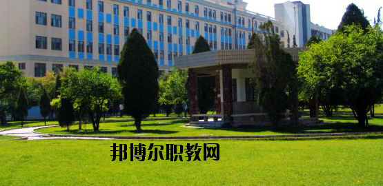 甘肅工業(yè)技師學(xué)院2020年學(xué)費(fèi)、收費(fèi)多少