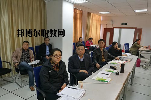 通?？h職業(yè)高級(jí)中學(xué)地址在哪里