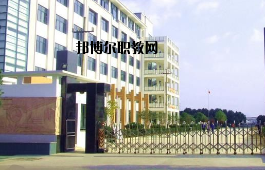 浙江吉利汽車工業(yè)學(xué)校怎么樣，好不好