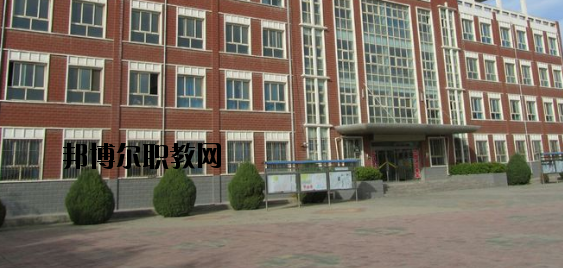 蘭州航空工業(yè)技工學(xué)校2020年報(bào)名條件、招生要求、招生對(duì)象