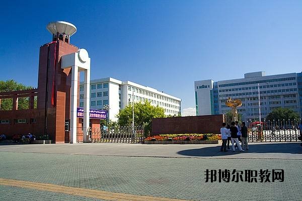 黃梅理工學校2020年報名條件、招生要求、招生對象
