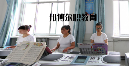 武威勞動(dòng)服務(wù)技工學(xué)校2020年報(bào)名條件、招生要求、招生對(duì)象