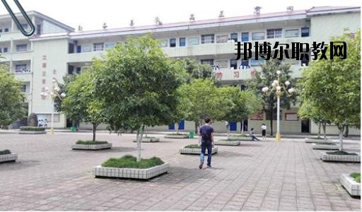 萍鄉(xiāng)福田職業(yè)中學(xué)2020年報(bào)名條件、招生要求、招生對(duì)象