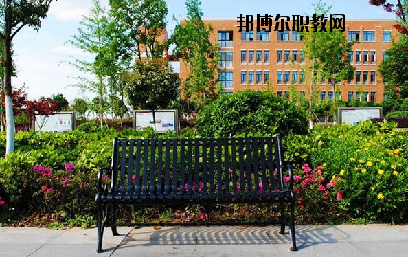 渭南興華職業(yè)學校2020年報名條件、招生要求、招生對象 
