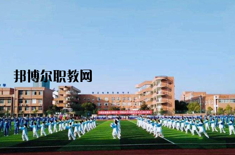 景德鎮(zhèn)體育運(yùn)動學(xué)校2020年招生辦聯(lián)系電話