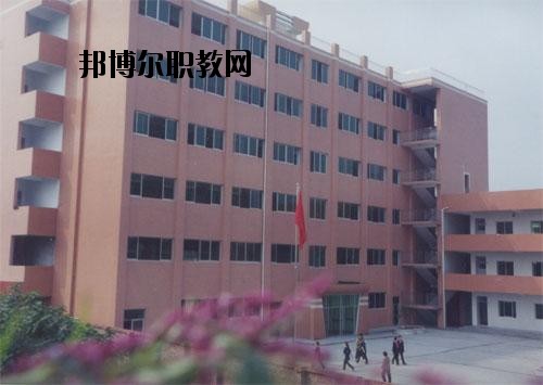 自貢舞蹈學校2020年報名條件、招生要求、招生對象