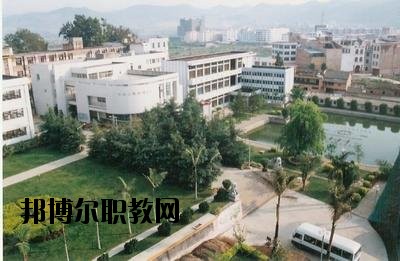 文山司法職業(yè)學(xué)校2020年報(bào)名條件、招生要求、招生對(duì)象
