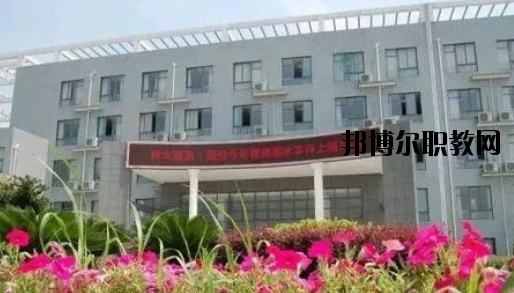 臨海江南職業(yè)技術(shù)學(xué)校怎么樣，好不好