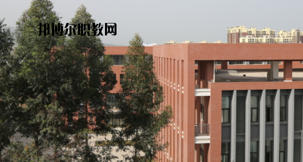 金堂縣技工學(xué)校2020年報(bào)名條件、招生要求、招生對(duì)象