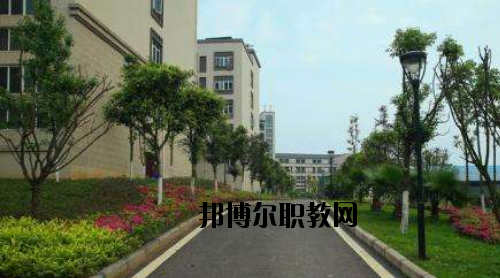 廣東江門中醫(yī)藥學(xué)校2020年報名條件、招生要求、招生對象