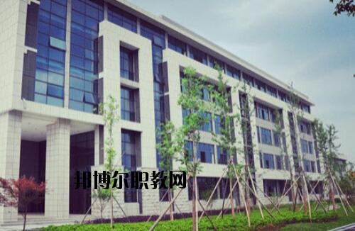 寧海第一職業(yè)學校2020年報名條件、招生要求、招生對象