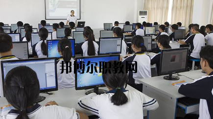 蘭州城關(guān)職業(yè)技術(shù)學(xué)校2020年招生辦聯(lián)系電話(huà)