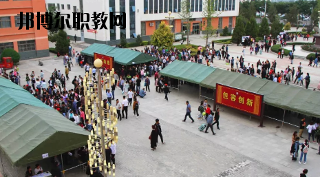 武威涼州區(qū)職業(yè)中等專(zhuān)業(yè)學(xué)校2020年招生辦聯(lián)系電話(huà)