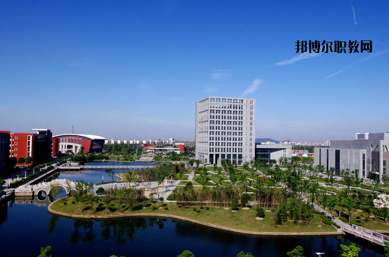 南通航運職業(yè)技術(shù)學(xué)院2020年報名條件、招生要求、招生對象