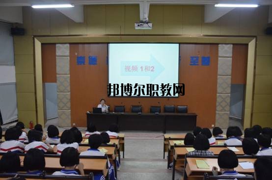 崇義職業(yè)中等專業(yè)學(xué)校2020年報(bào)名條件、招生要求、招生對(duì)象 