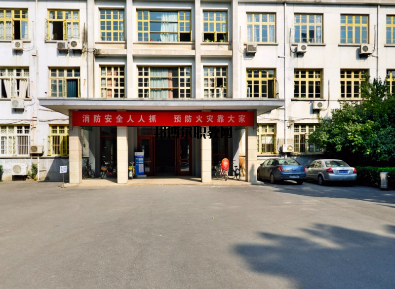 南京醫(yī)科大學2020年報名條件、招生要求、招生對象