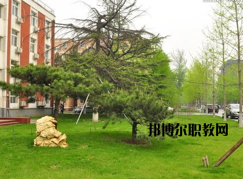 荊州東方中等職業(yè)學(xué)校怎么樣、好不好