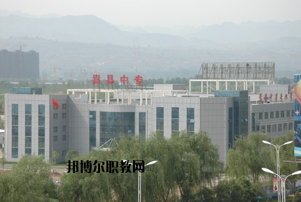 嵩縣中等專業(yè)學(xué)校2021年報名條件、招生要求、招生對象