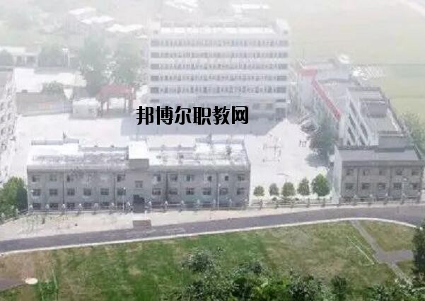 保康職教中心學(xué)校2020年招生簡(jiǎn)章