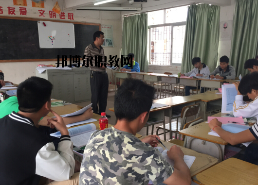 肇慶交通技工學校2020年報名條件、招生要求、招生對象