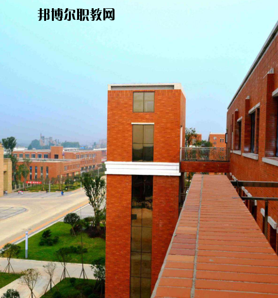 湖北宜昌水利電力學校2020年招生辦聯(lián)系電話