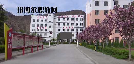 文縣職業(yè)技術(shù)學(xué)校2020年學(xué)費、收費多少