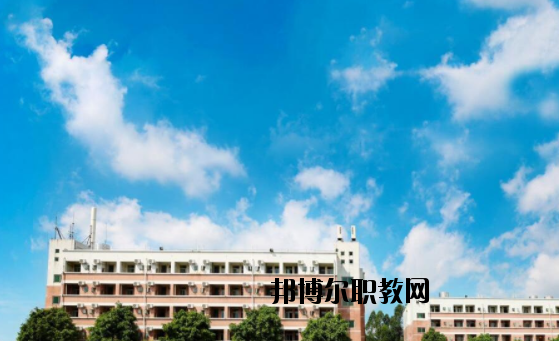 廣州藍(lán)天高級(jí)技工學(xué)校怎么樣、好不好