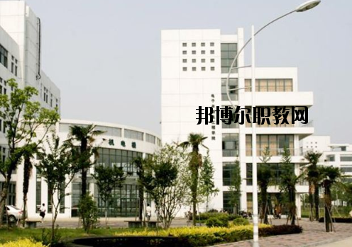 江西建設(shè)工程學(xué)校怎么樣、好不好