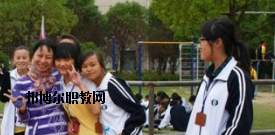 石家莊新世紀(jì)中等專業(yè)學(xué)校怎么樣、好不好