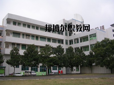 荊門財(cái)經(jīng)學(xué)校2020年報(bào)名條件、招生要求、招生對(duì)象
