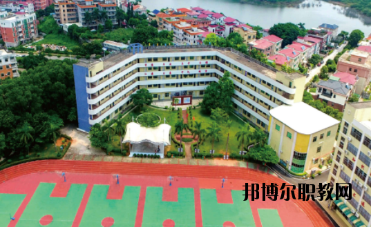 深圳攜創(chuàng)高級技工學(xué)校怎么樣、好不好