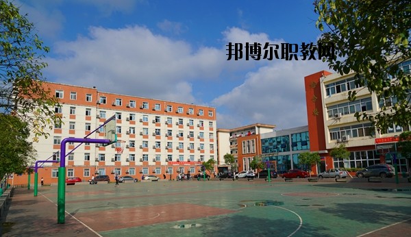 安徽建工技師學(xué)院2020年報(bào)名條件、招生要求、招生對(duì)象 