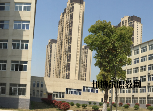 蕪湖財(cái)經(jīng)工業(yè)學(xué)校2020年報(bào)名條件、招生要求、招生對象