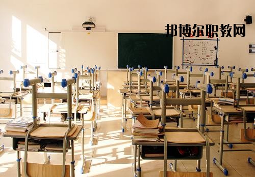 寧波東坤職業(yè)高級中學2020年報名條件、招生要求、招生對象