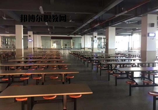 寧波東坤職業(yè)高級中學地址在哪里