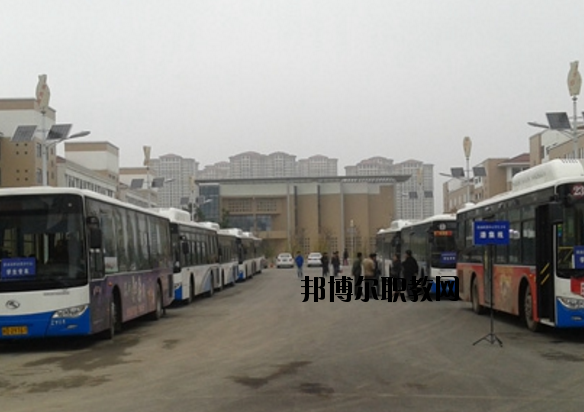 淮南職業(yè)教育中心2020年報名條件、招生要求、招生對象