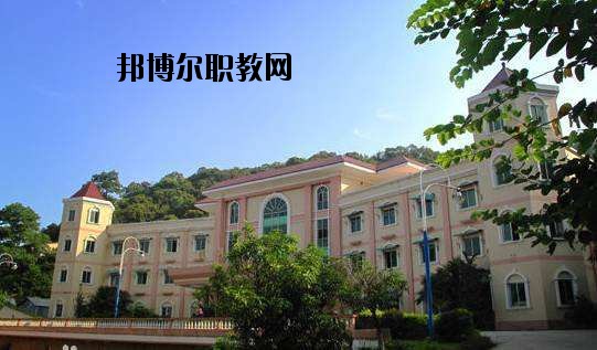 許昌技術(shù)經(jīng)濟(jì)學(xué)校2021年報(bào)名條件、招生要求、招生對象