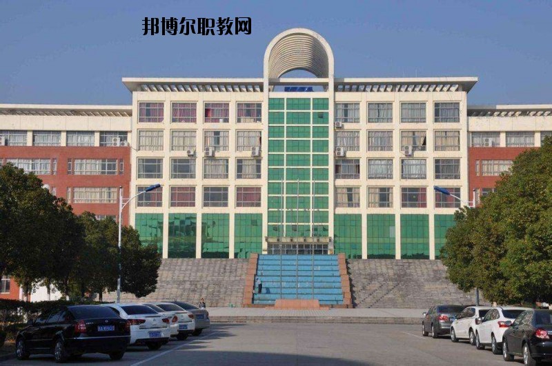河南新聞出版學校2021年招生辦聯(lián)系電話