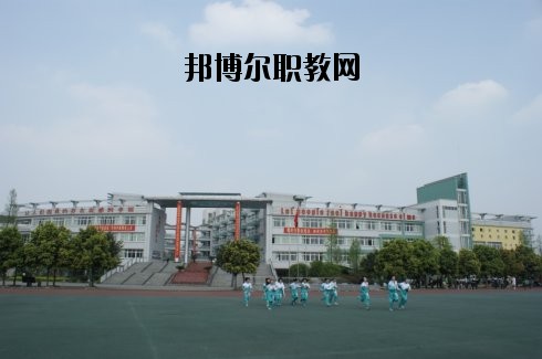 成都武侯高新職業(yè)技術(shù)學(xué)校2020年報(bào)名條件、招生要求、招生對(duì)象
