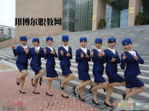成都翔飛航空職業(yè)技術(shù)學(xué)校2020年報(bào)名條件、招生要求、招生對(duì)象