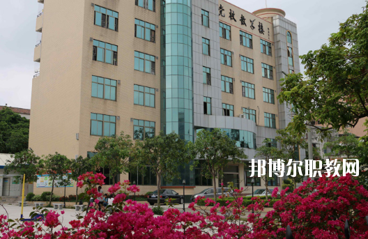 湛江海濱職業(yè)技術(shù)學(xué)校怎么樣、好不好