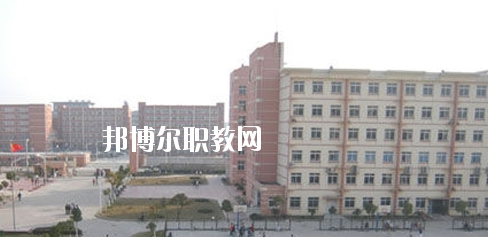 南寧九三中等職業(yè)學(xué)校2020年報(bào)名條件、招生要求、招生對(duì)象