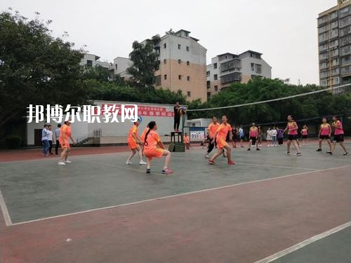宜賓南溪區(qū)職業(yè)高級中學(xué)校2020年報名條件、招生要求、招生對象