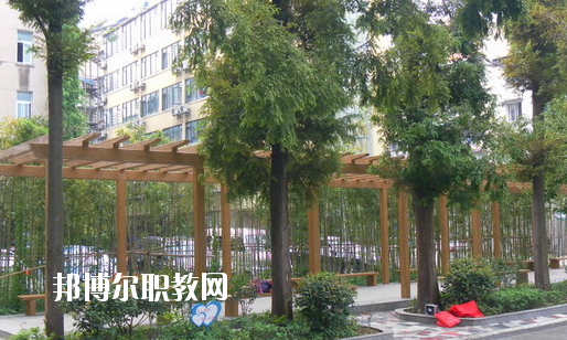 蕪湖職業(yè)技術學院附屬中等職業(yè)學校怎么樣、好不好