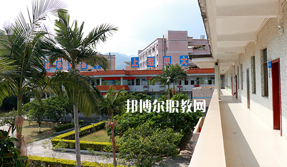惠州華科職業(yè)高級中學怎么樣、好不好
