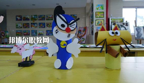 湖北2020年300分能上幼師學(xué)校嗎